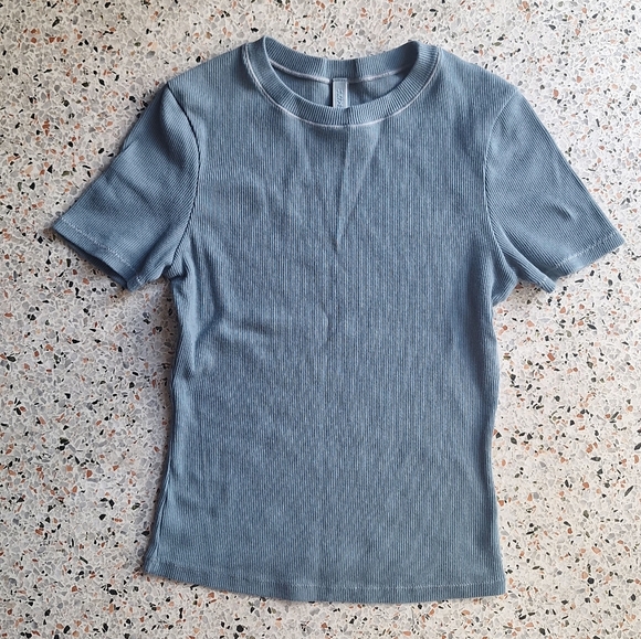 SKIMS Tops - SKIMS Light Blue Short Sleeve Tee